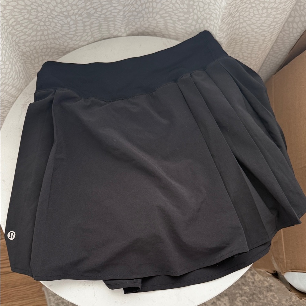 Lululemon Black Pleated Skort
